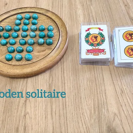 Pearl Cristianos - Pool, Fibre Net, Tv Channels, Calm Atmosphere Daire