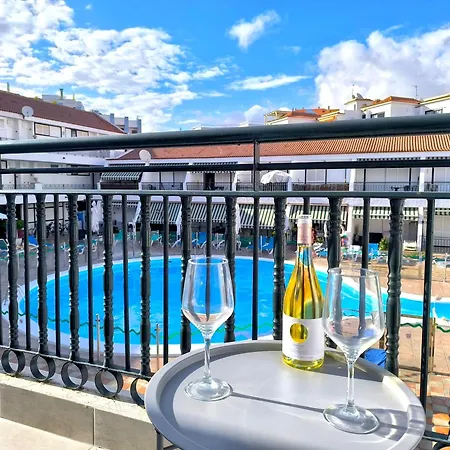 Апартаменты Pearl Cristianos - Pool, Fibre Net, Tv Channels, Calm Atmosphere