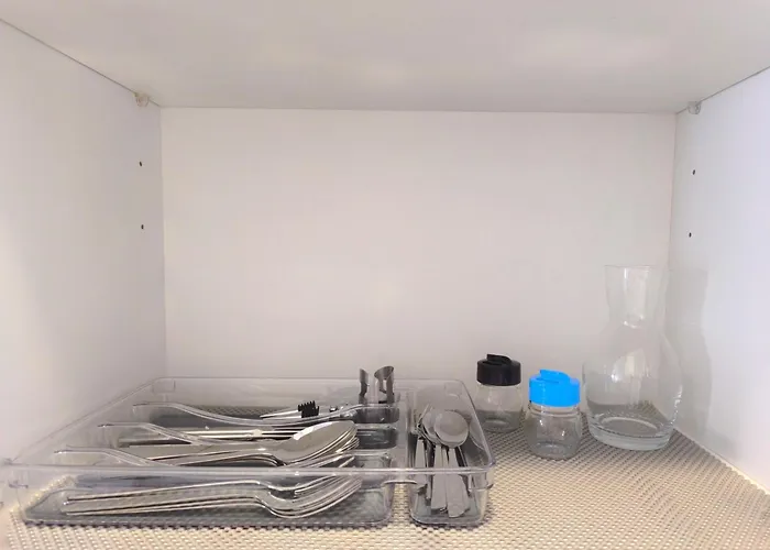 Pearl Cristianos - Ac, Pool, Fibre Net, Tv Channels, Calm Atmosphere