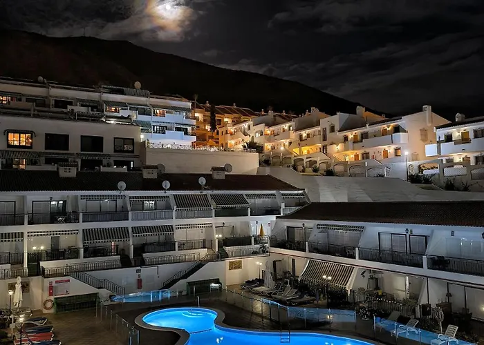 Pearl Cristianos - Ac, Pool, Fibre Net, Tv Channels, Calm Atmosphere *